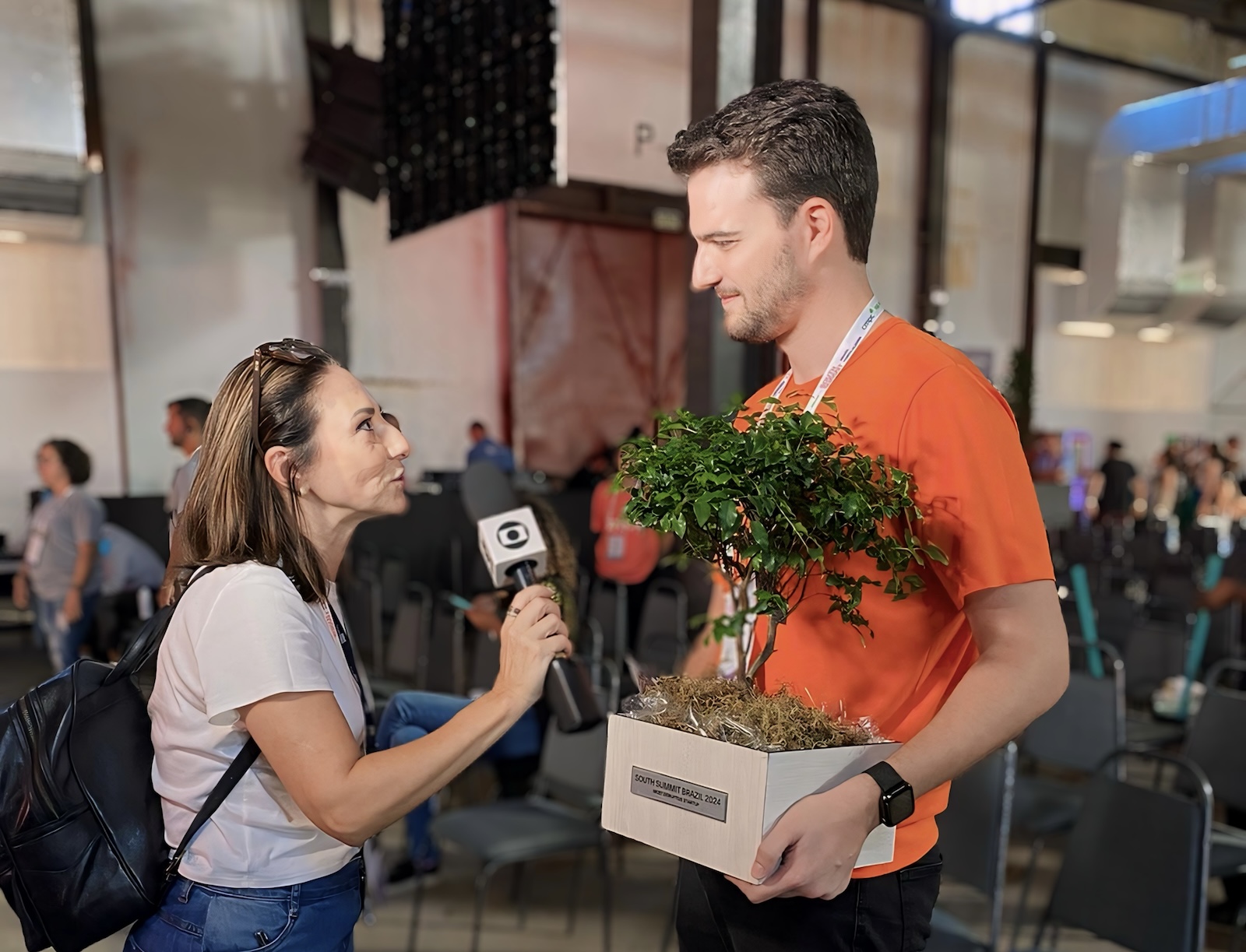 Leonardo Kozlowski em entrevista à Globo no South Summit Brasil